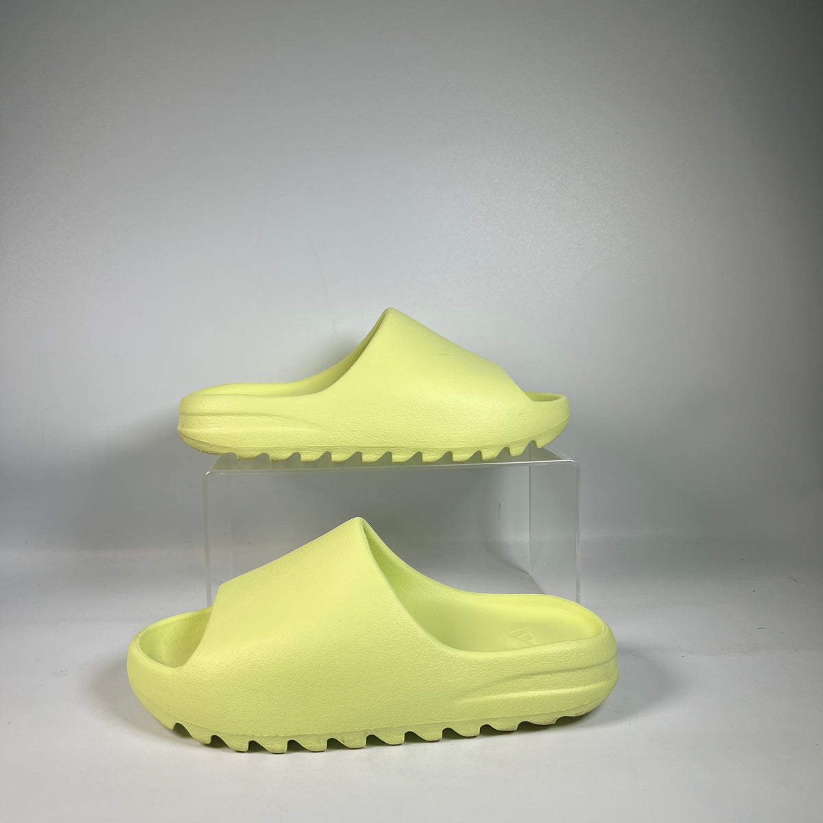 Yeezy Slide Glow Green (2022) Size 10 USED s22963