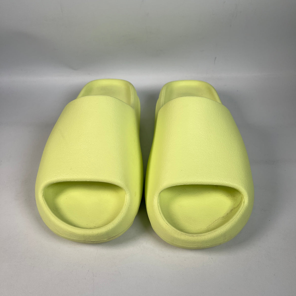 Yeezy Slide Glow Green (2022) Size 10 USED s22963