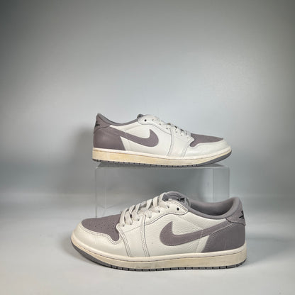 Jordan 1 Low Atmosphere Grey (2023) Size 8.5 USED s23031