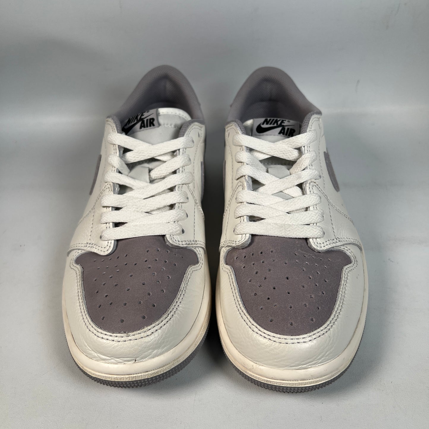 Jordan 1 Low Atmosphere Grey (2023) Size 8.5 USED s23031