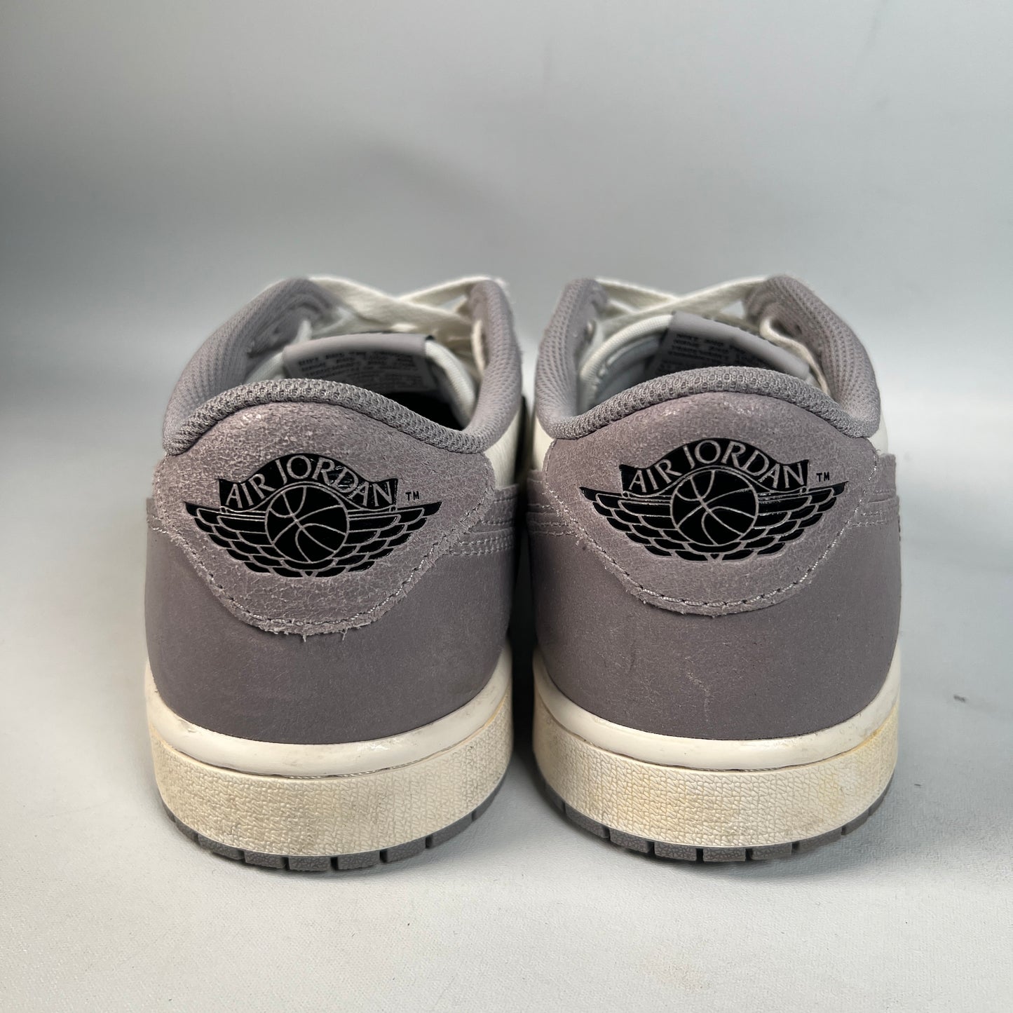 Jordan 1 Low Atmosphere Grey (2023) Size 8.5 USED s23031