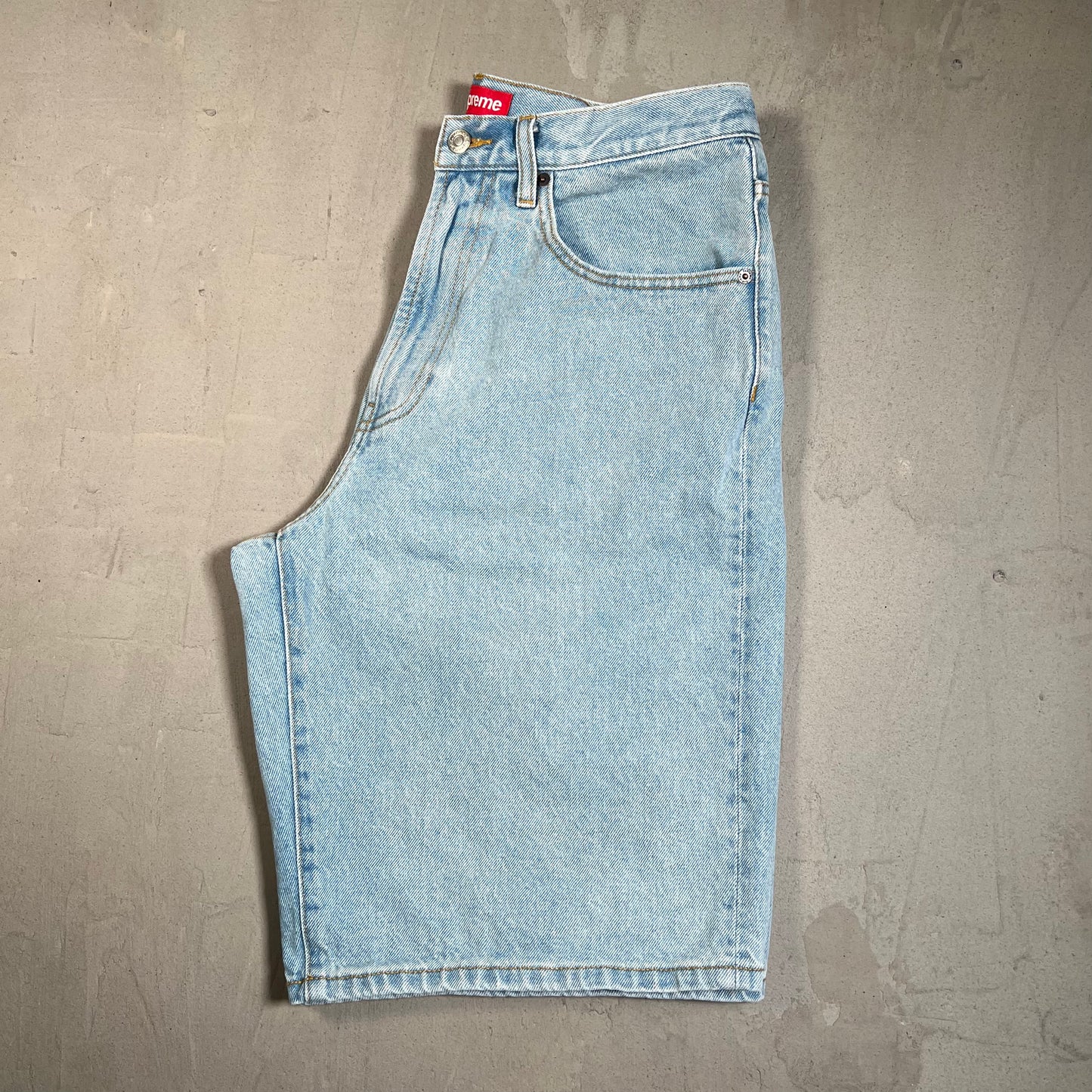 Supreme Baggy Light Indigo Denim (2026) Size 32 USED x17677