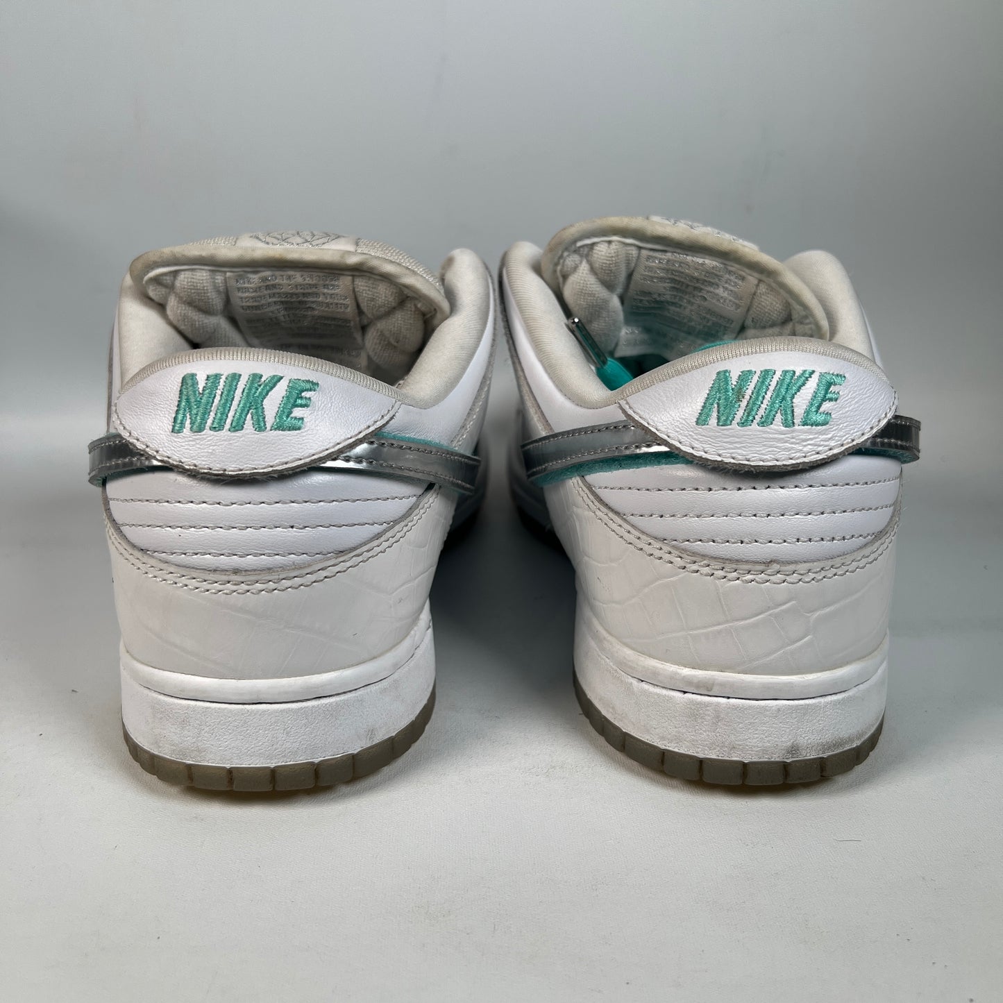 Nike SB Dunk Low Diamond Supply White Diamond (2018) Size 7.5 USED s23005