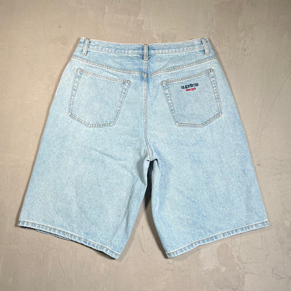 Supreme Baggy Light Indigo Denim (2026) Size 32 USED x17677