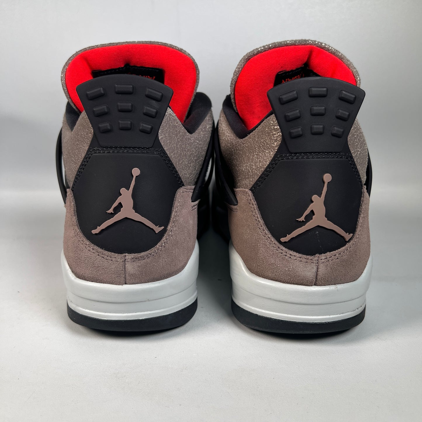 Jordan 4 Taupe Haze (2020) Size 11 USED s23001