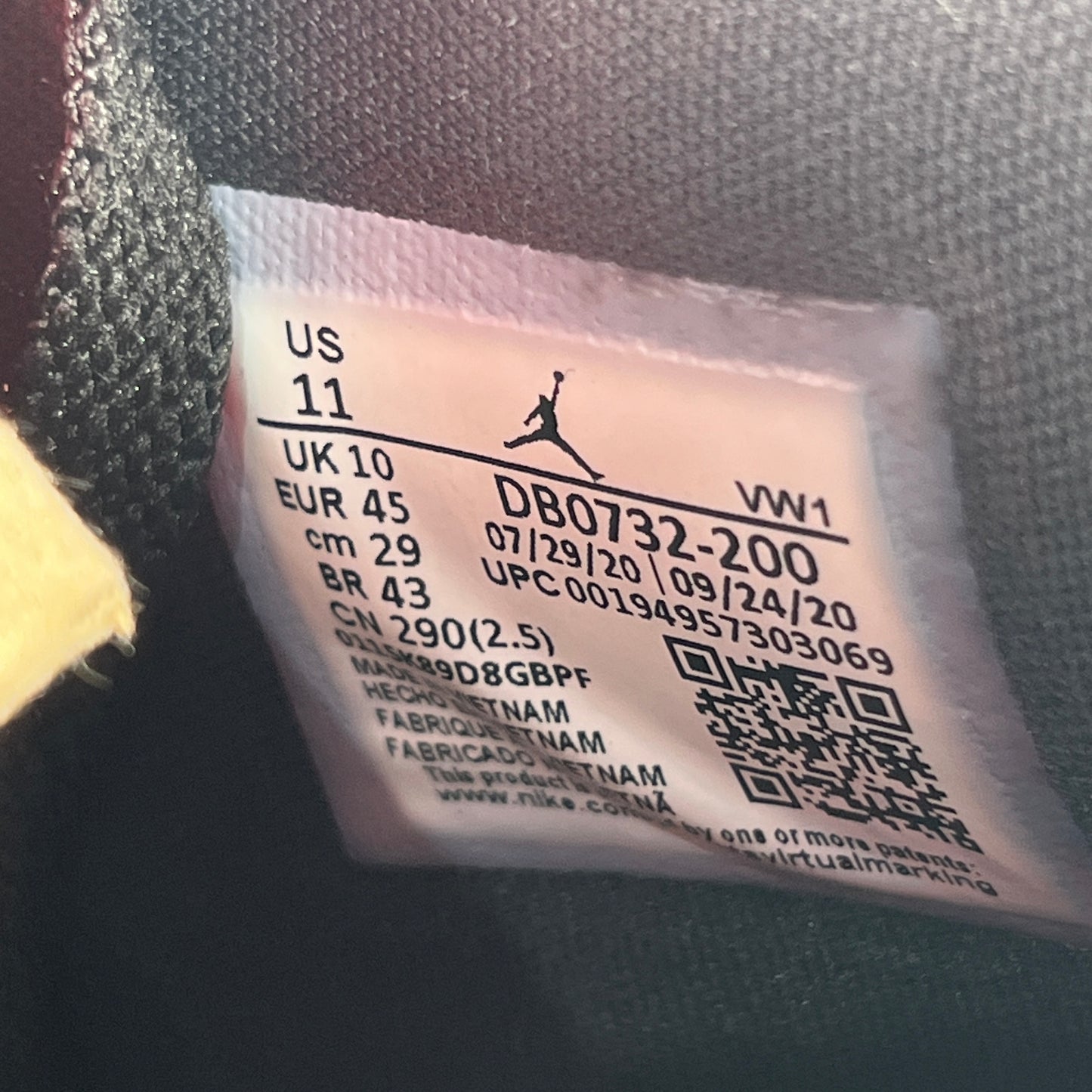 Jordan 4 Taupe Haze (2020) Size 11 USED s23001