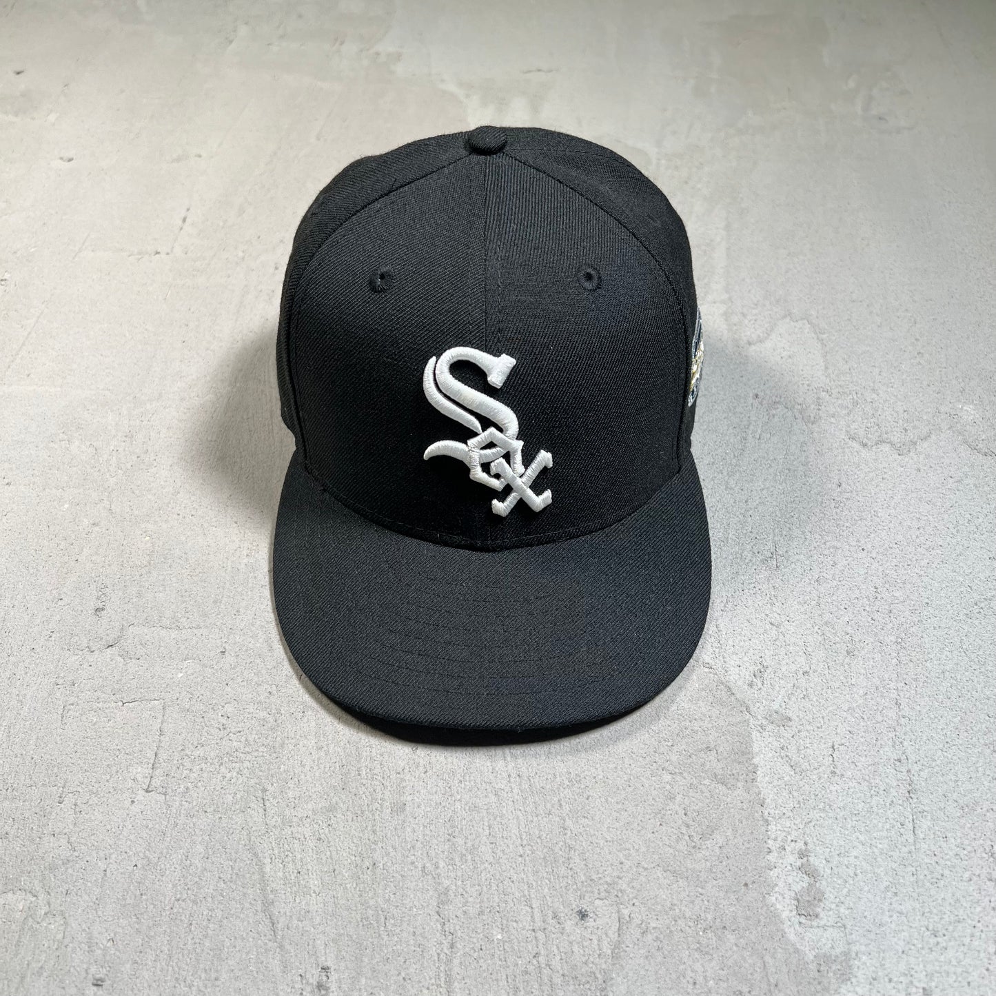 New Era Chicago White Sox 2005 World Series Black Fitted Size 7.5 USED v19604