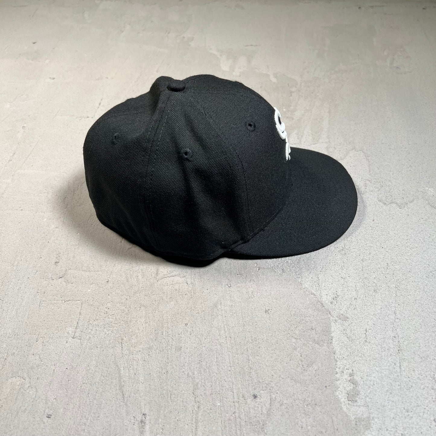New Era Chicago White Sox 2005 World Series Black Fitted Size 7.5 USED v19604