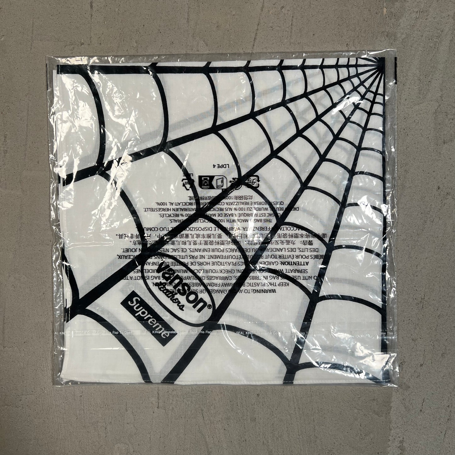 Supreme Spiderman Bandana White NEW x17607
