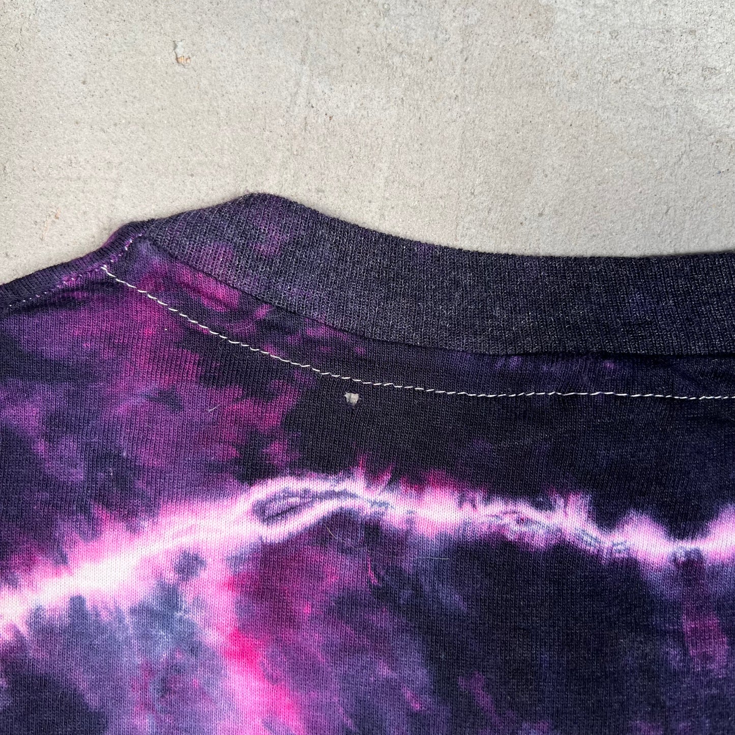 1986 Jimi Hendrix Mikio Kennedy Purple Tie Dye Tee Size Large USED v16050