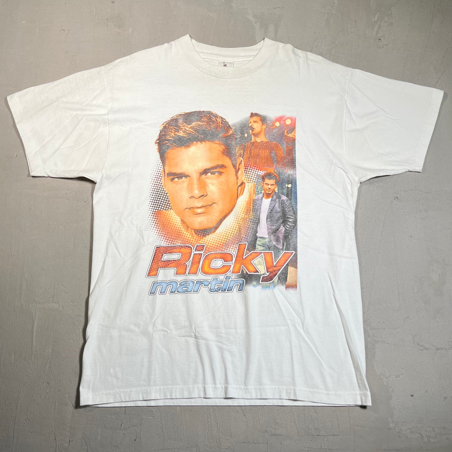 Y2K Ricky Martin Rap Style White Tee Size Large USED v16173