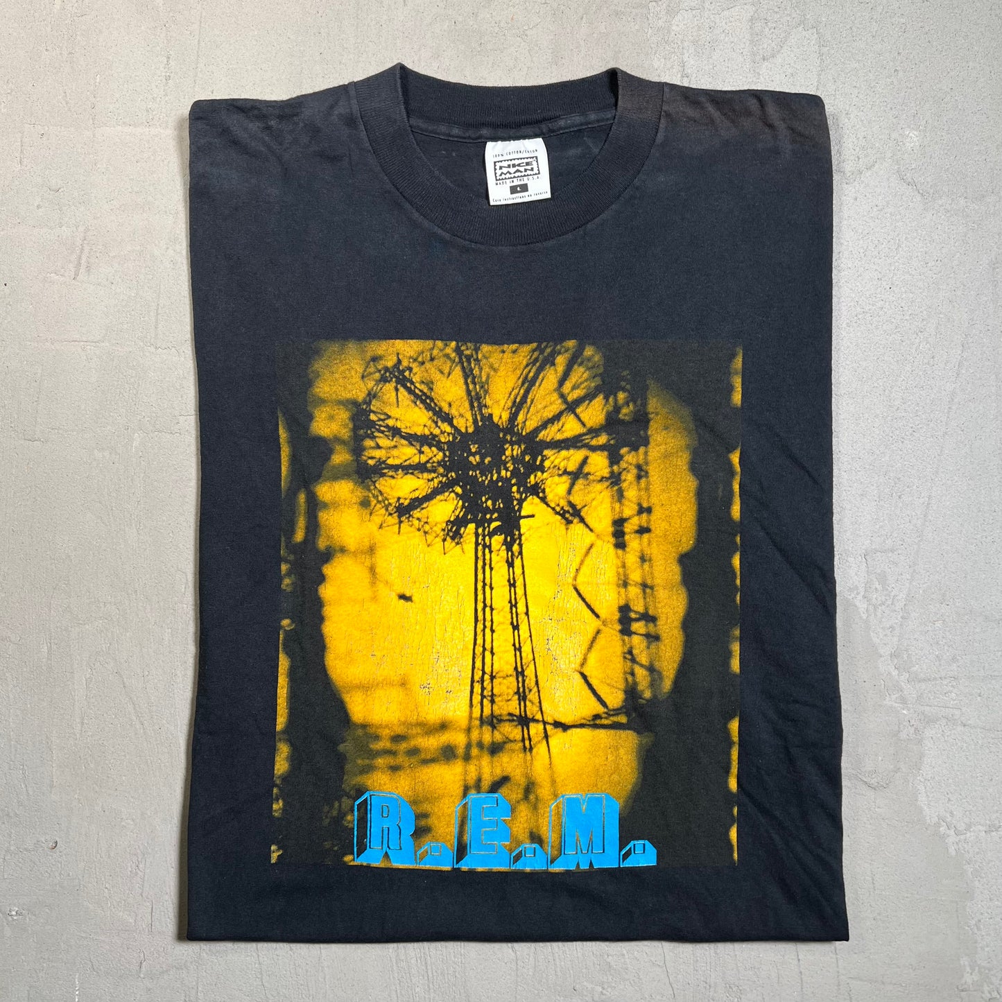 1995 REM tour tee black Size Large USED nice man tag v13856
