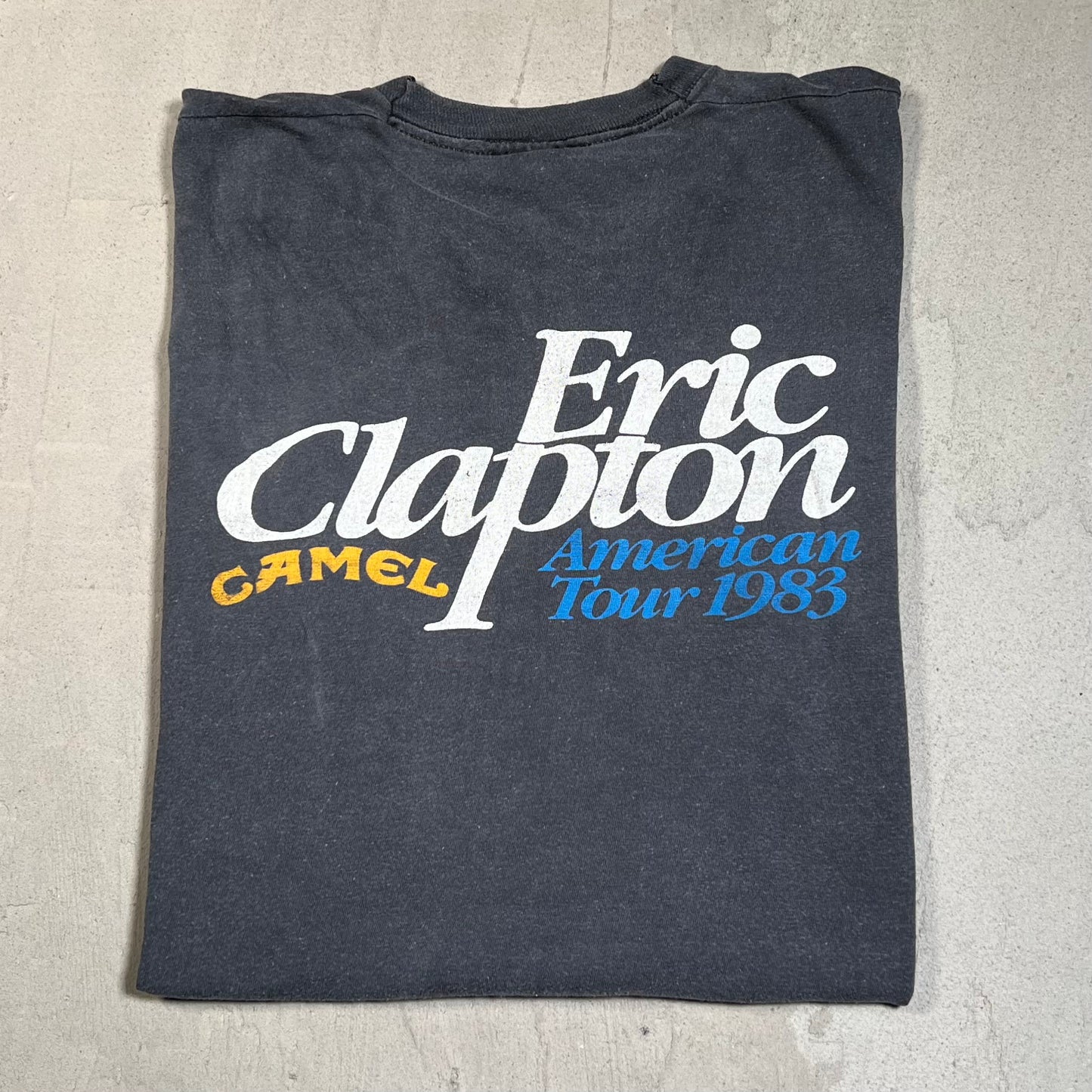 1983 Eric Capton Camel American Tour Black Tee Size Large USED v17203