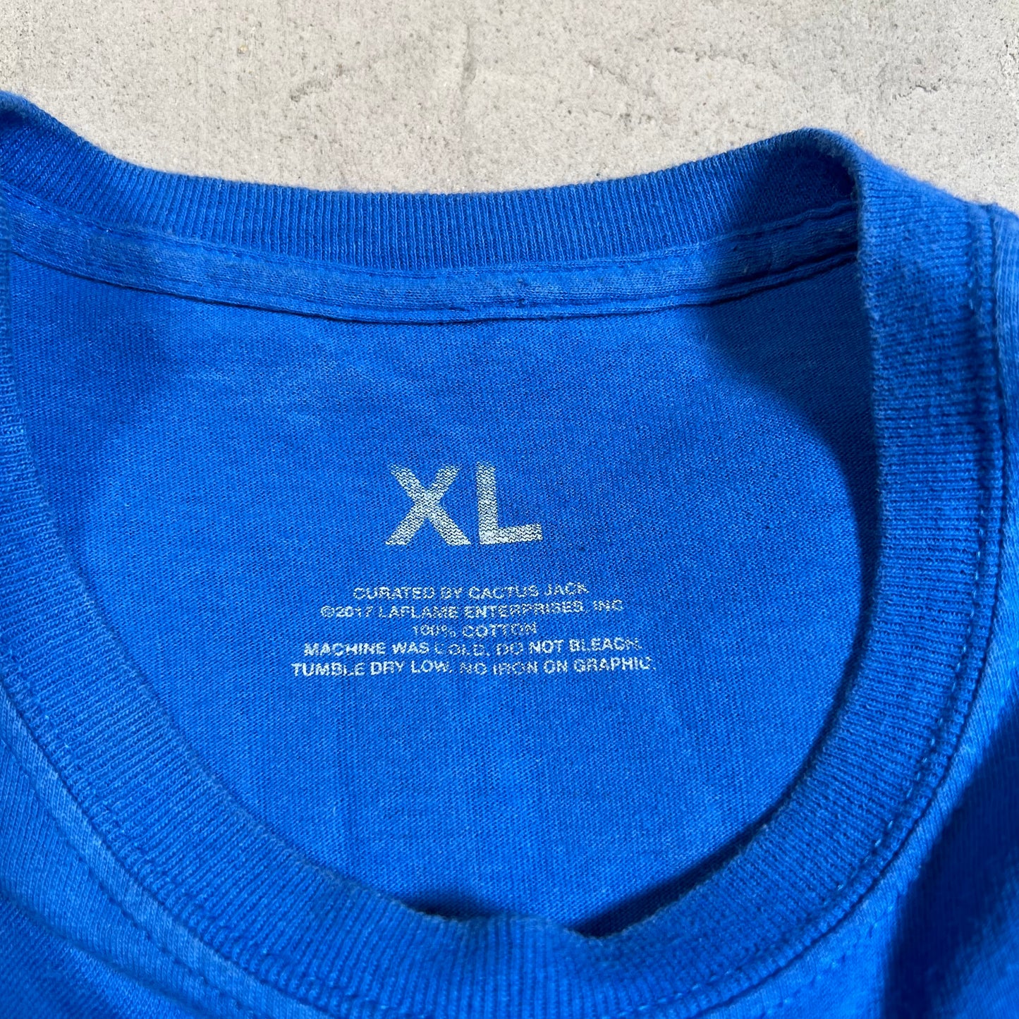 Travis Scott Birds Eye View 2017 Blue Tour Tee Size XL USED x14398