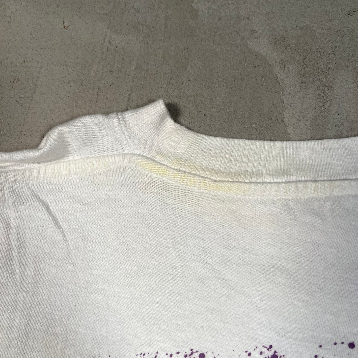 1993 Elton John Live in Concert White Tee Size Large USED v14953