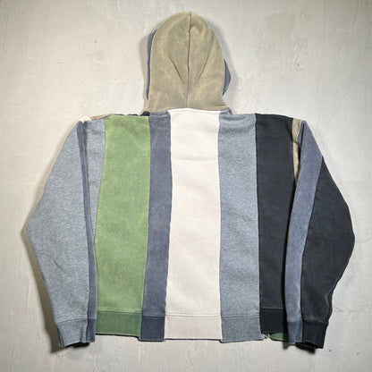 GV Gallery Raspberry Hills Bonsai Hoodie Size Small USED x17701