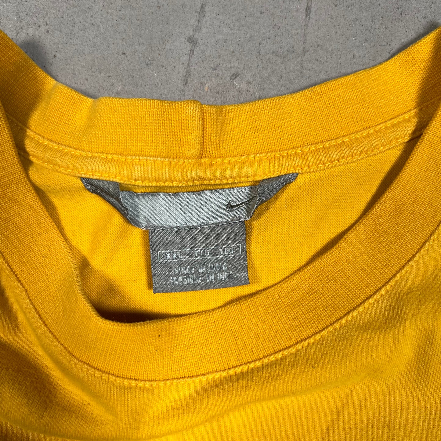 Nike Yellow/Navy Stripped Longsleeve Size XXL USED v19630