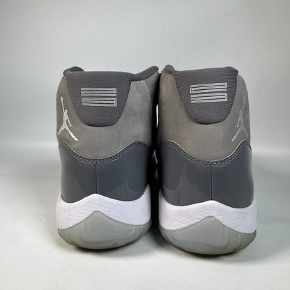 Jordan 11 Cool Grey (2021) Size 9.5 USED s23026