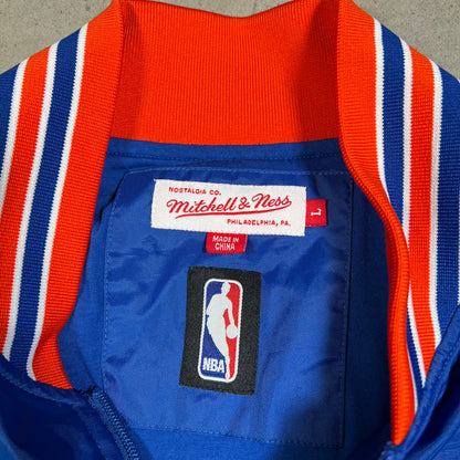 New York Knicks NBA Mitchell & Ness Blue Satin Zip Up Jacket Size Large USED v19634