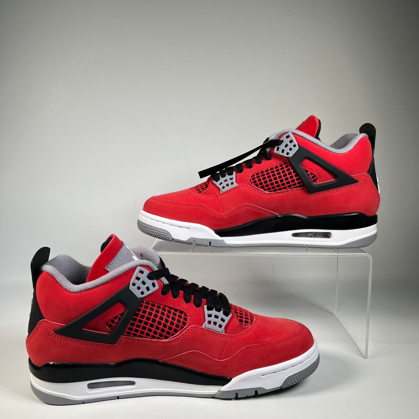 Jordan 4 Toro Bravo (2026) Size 9.5 NEW s23120