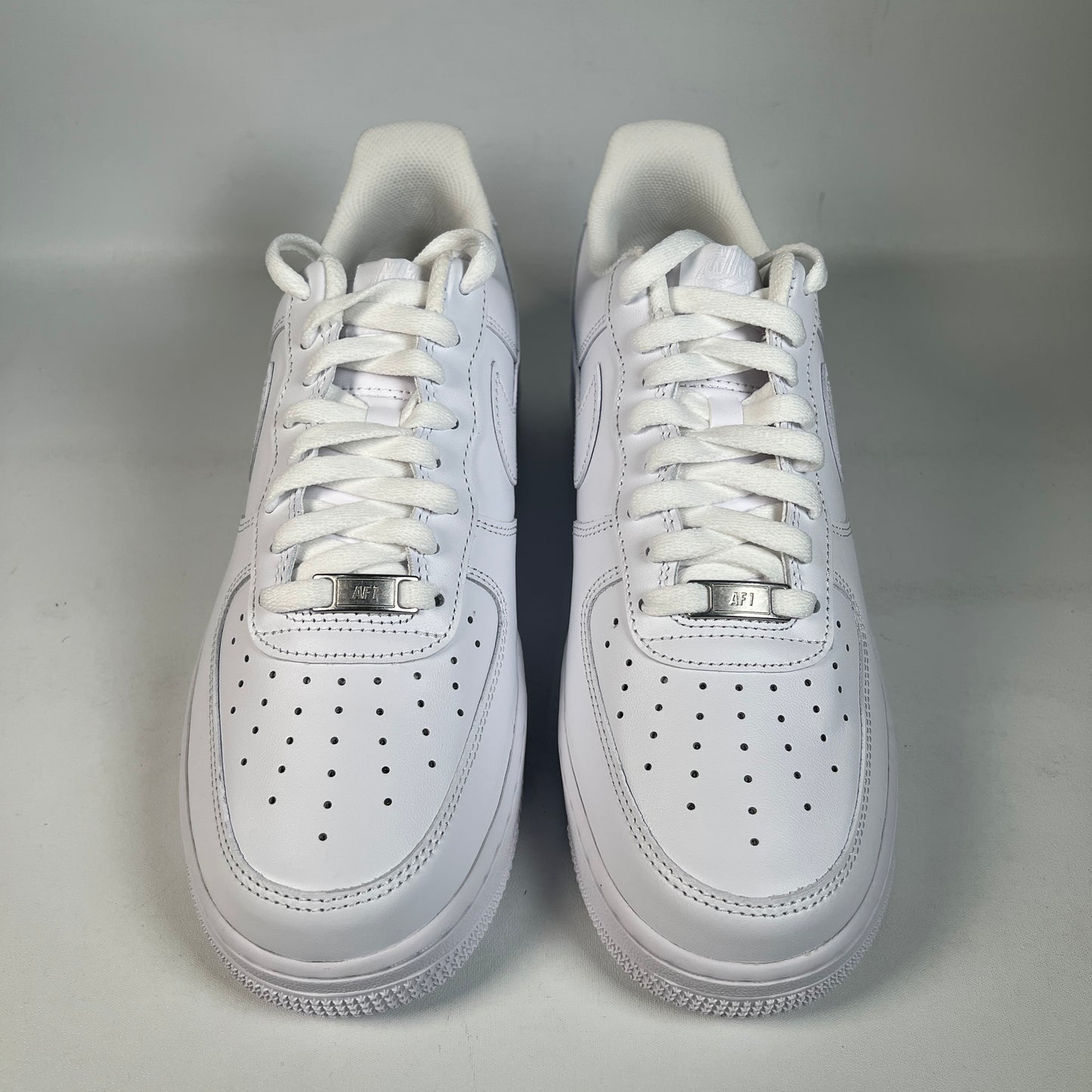 Nike Air Force 1 Low White (2026) Size 10 NEW s23070