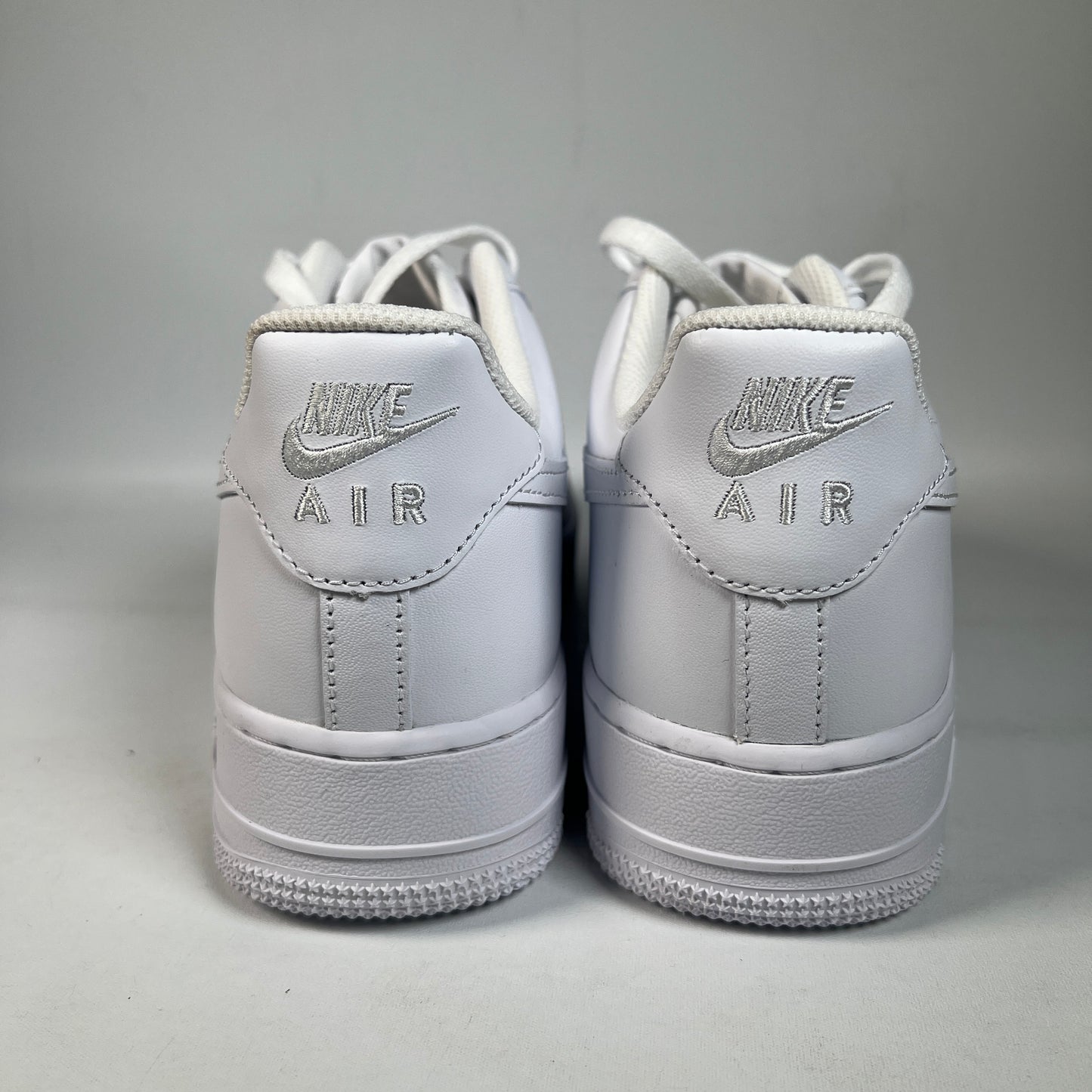Nike Air Force 1 Low White (2026) Size 10 NEW s23070