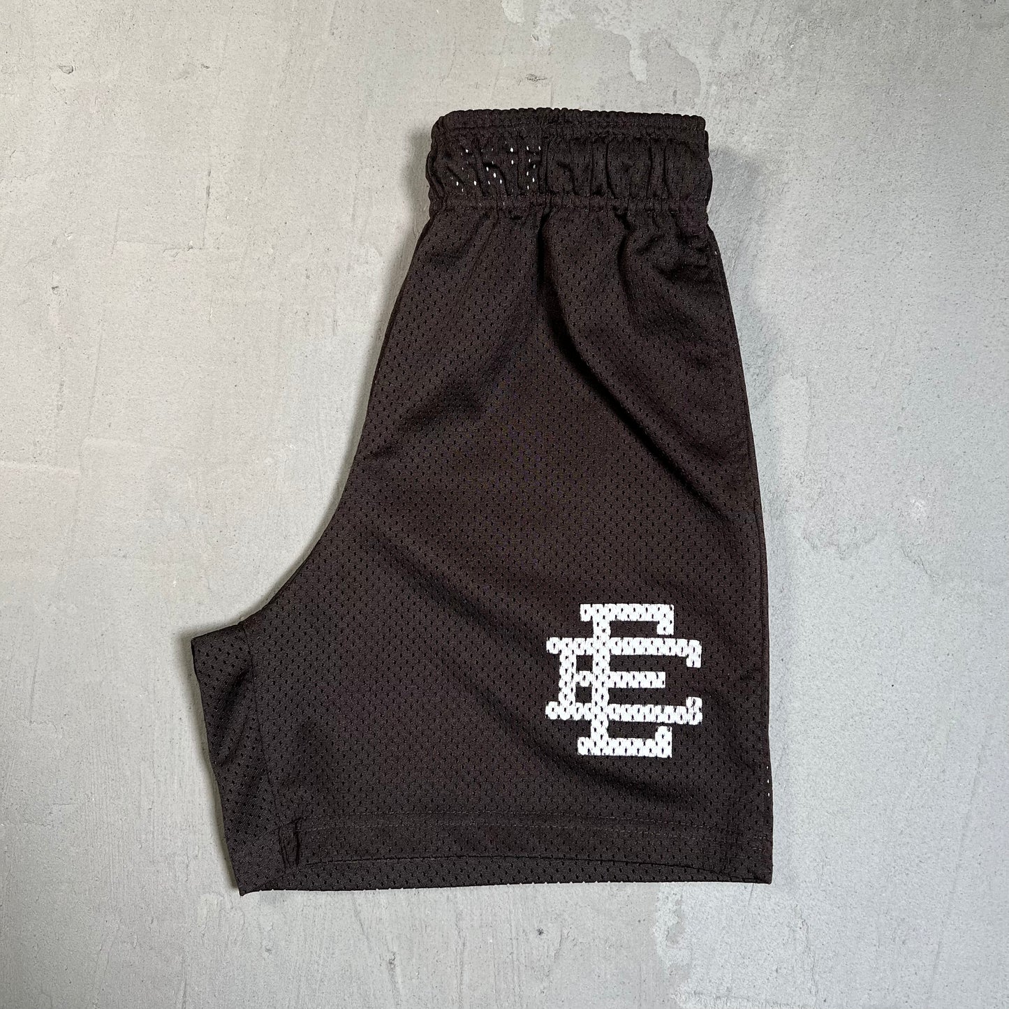Eric Emanuel White Logo Brown Shorts Size Small USED x17719