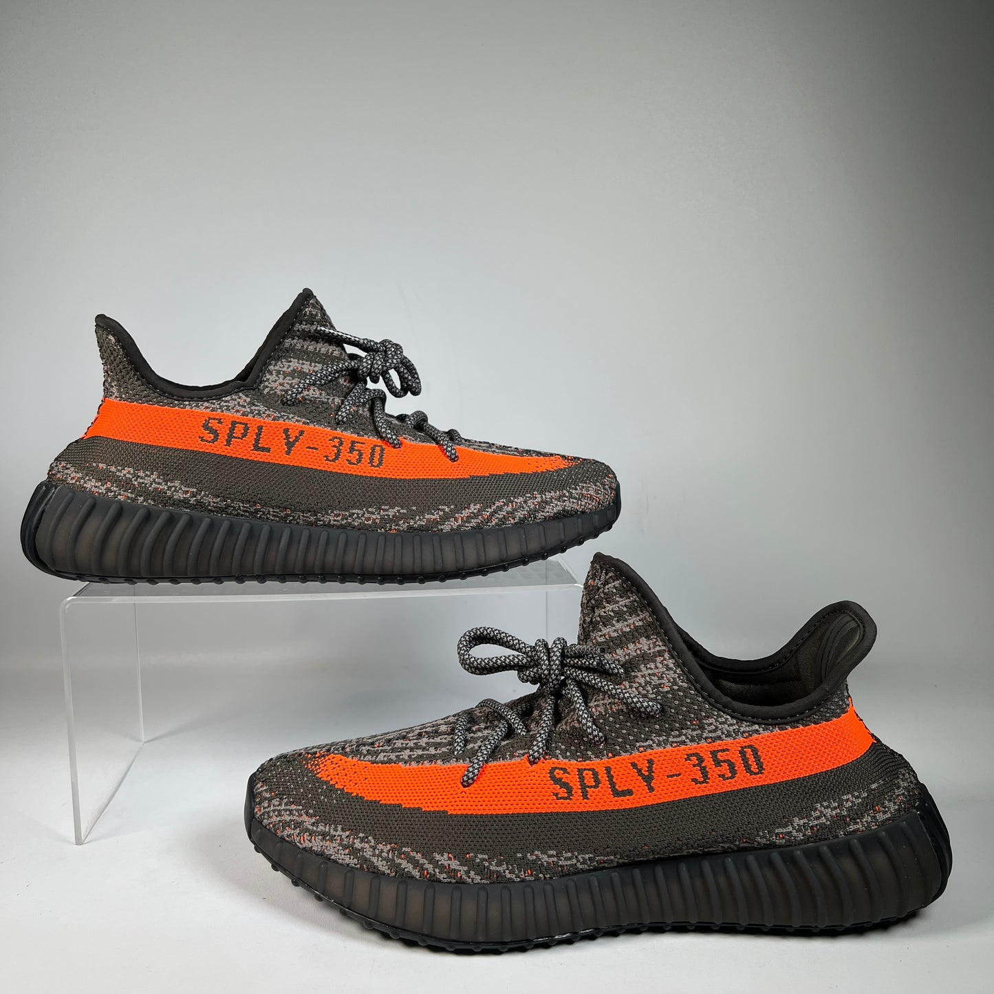 Yeezy 350 Carbon Beluga (2024) Size 11 NEW s23131