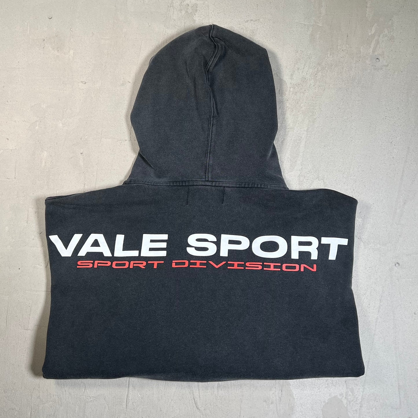 Vale Sport Washed Black Zip Up Hoodie Size Medium USED x17724