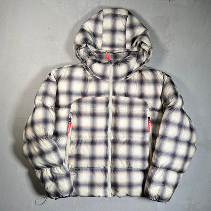 GV Gallery Raspberry Hills Plaid Puffy Jacket Size Small USED x17727