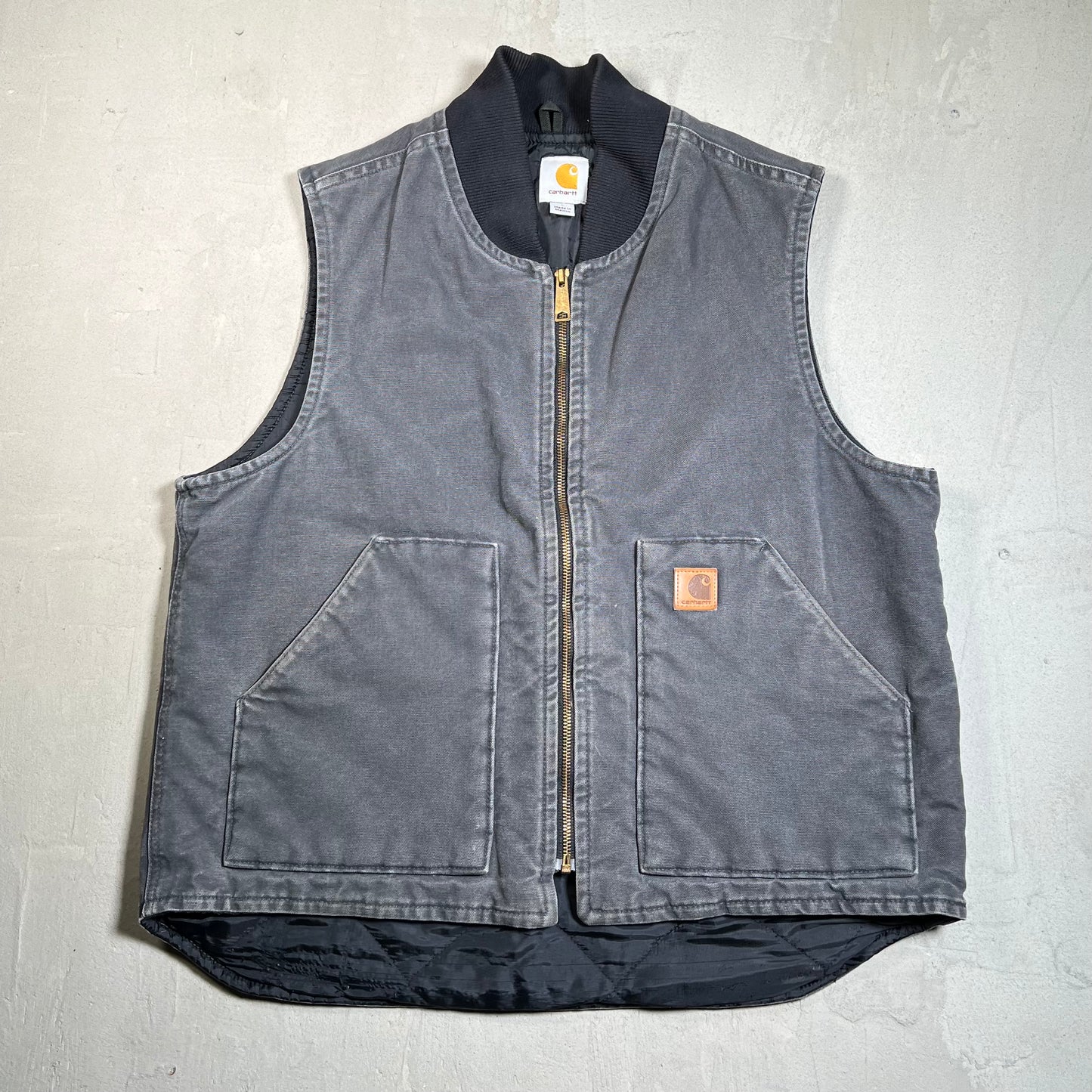 Y2K Carhartt Washed Black Workwear Vest Size Large USED v19638