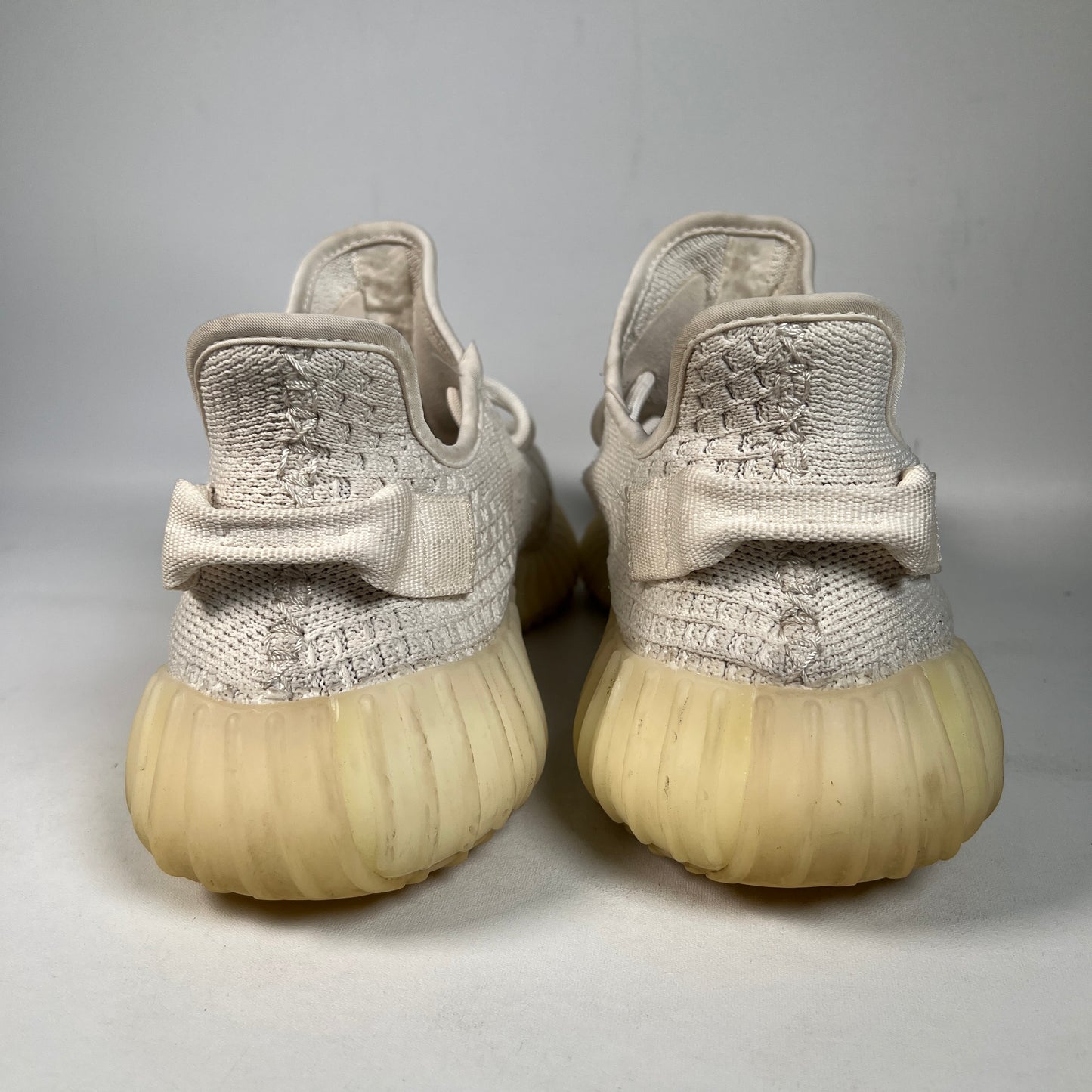 Yeezy 350 Bone (2022) Size 9 USED s23040