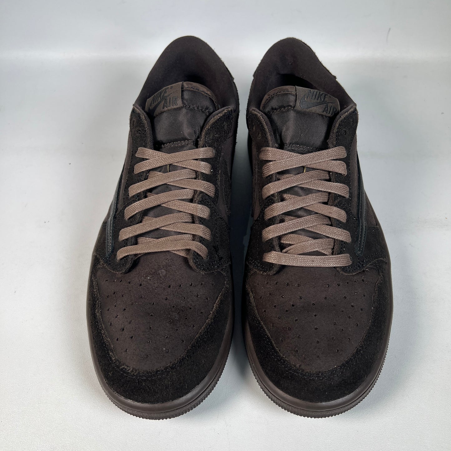 Jordan 1 Low Travis Scott Velvet Brown (2024) Size 9 USED s22628