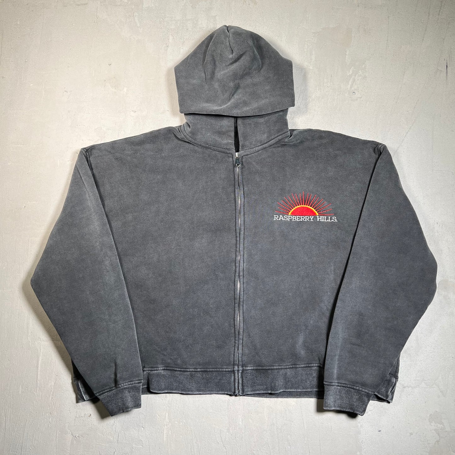 GV Gallery Raspberry Hills Casamigos Washed Black Hoodie Size Large USED x17756
