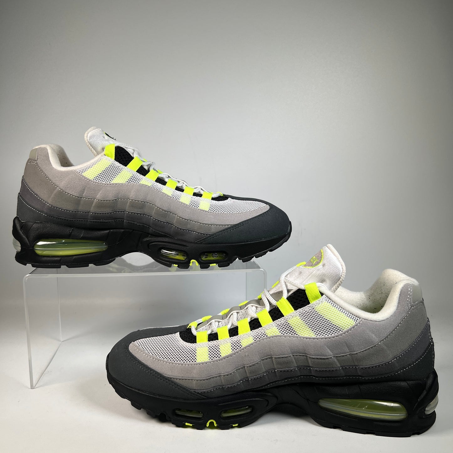 Nike Air Max 95 Big Bubble Neon (2025) Size 12 USED s23072