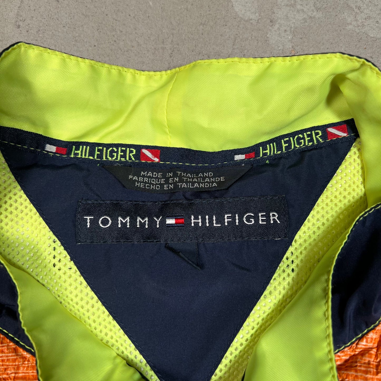 1990s Tommy Hilfiger Sailing Bright Orange Windbreaker Size Large USED v19600