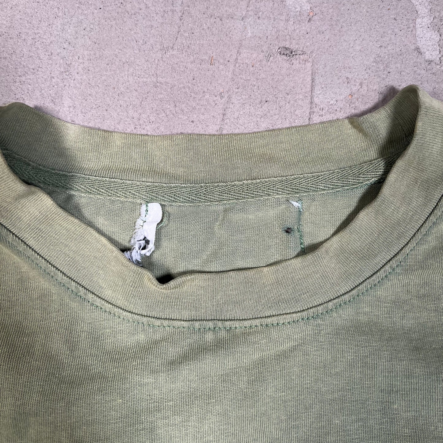 Vale Dreams Patchwork Green Tee Size Medium USED x17749