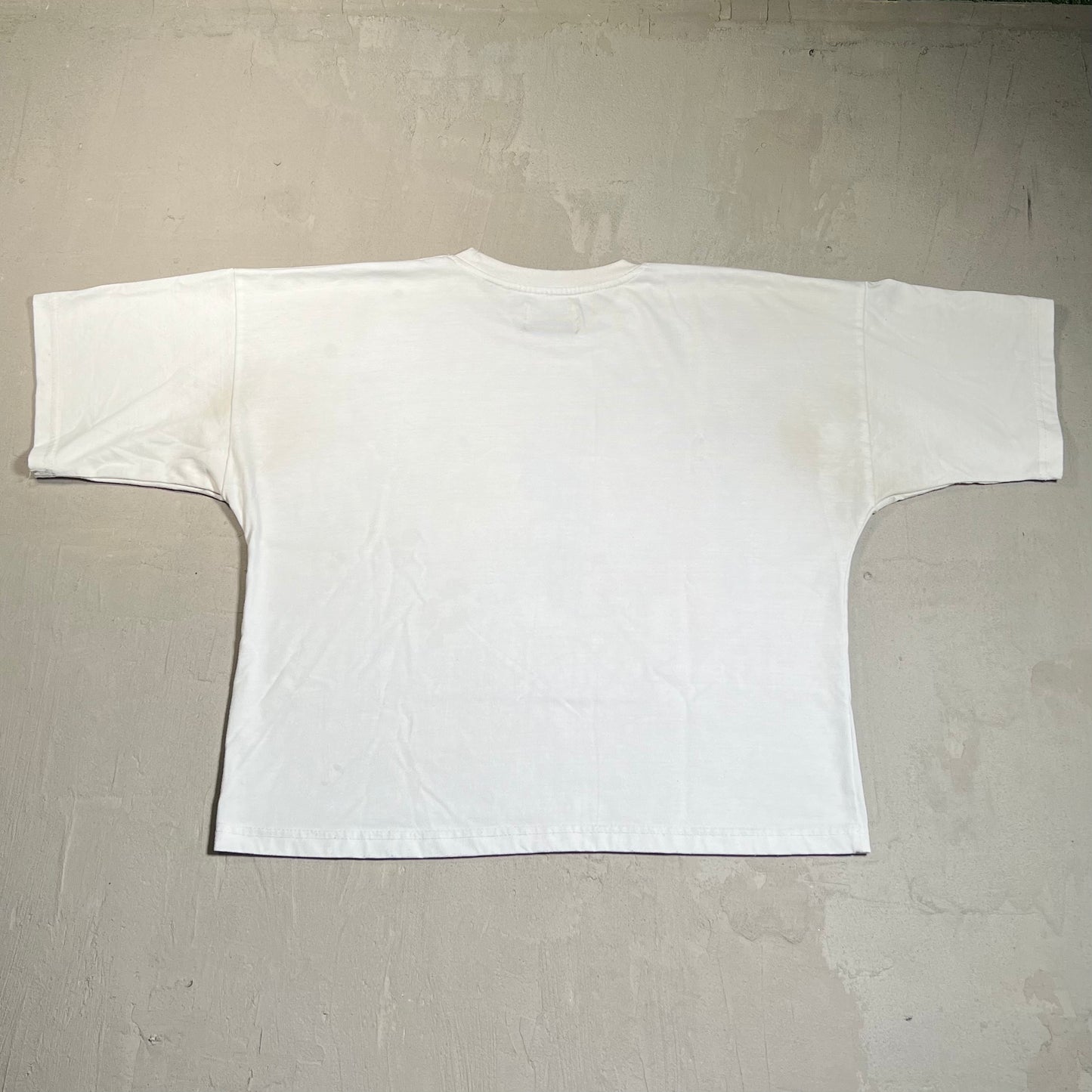 Heavon on Earth IPray White Tee Size Medium USED x17761