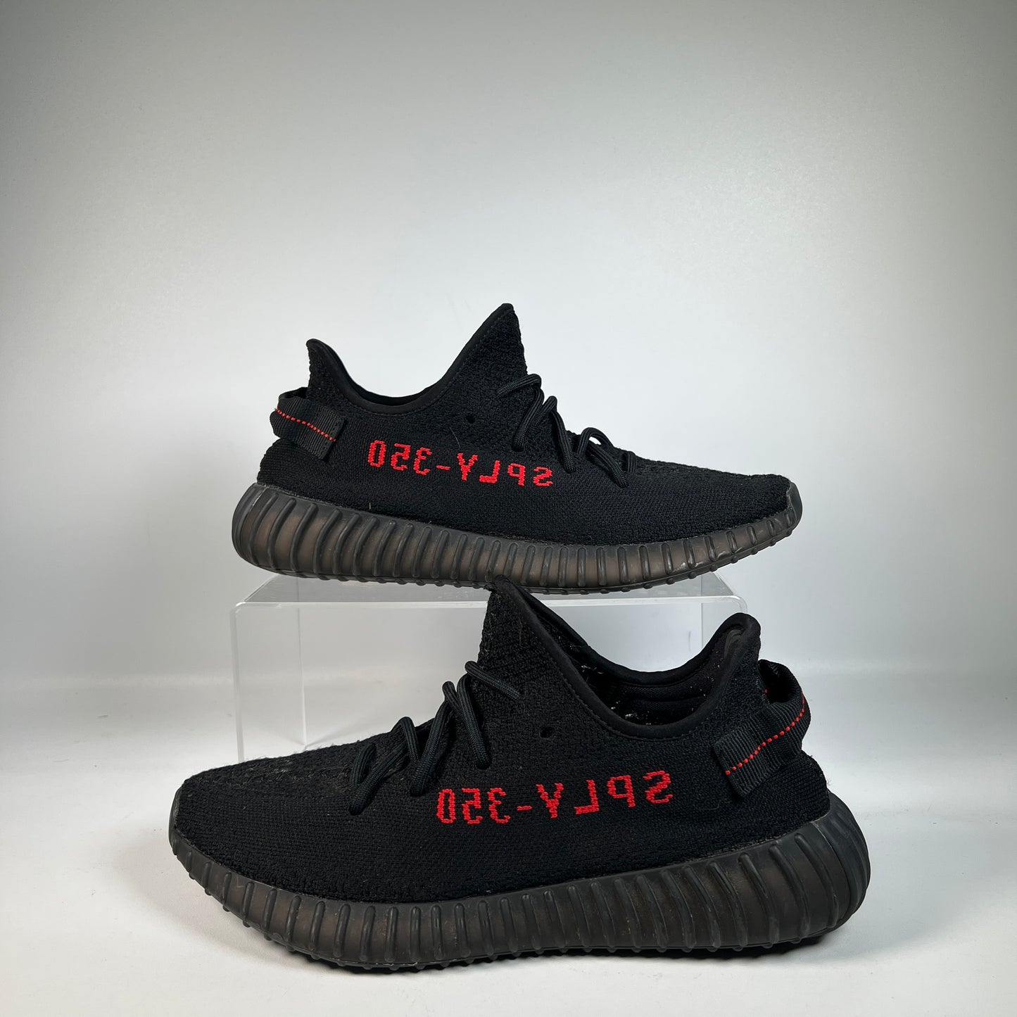 Yeezy 350 Black Red (2017) Size 10 USED s23115