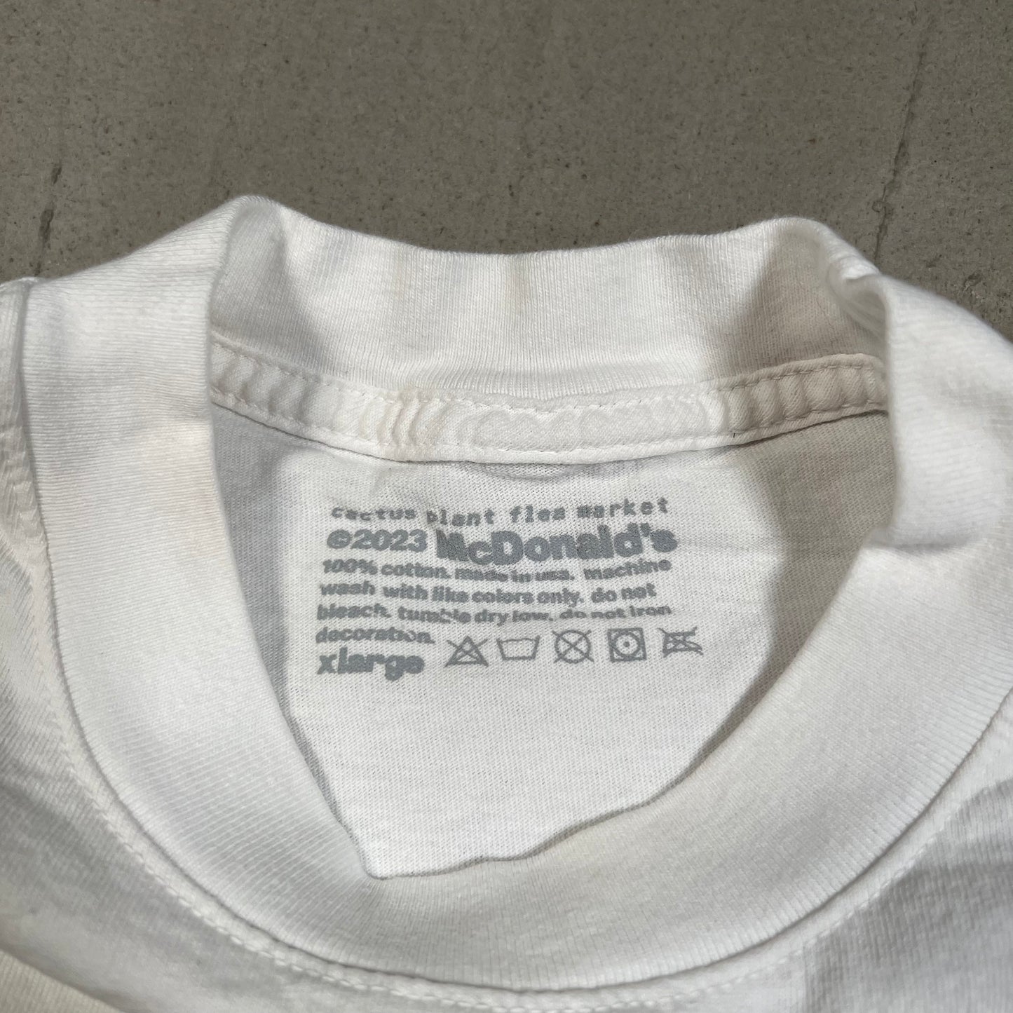 Mcdonalds CPFM Worth The Wait White Cropped Tee Size XL USED x17534