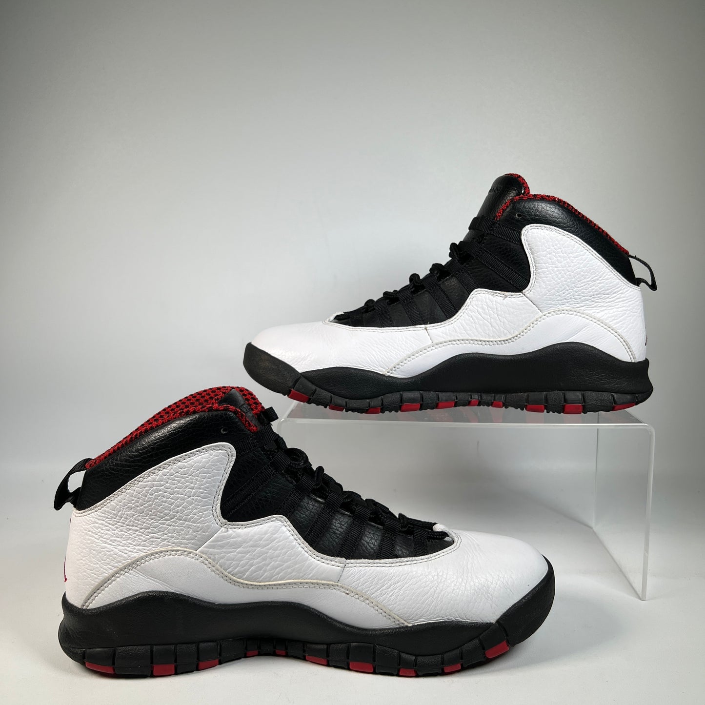 Jordan 10 Chicago Bulls (2012) Size 10 USED s22984
