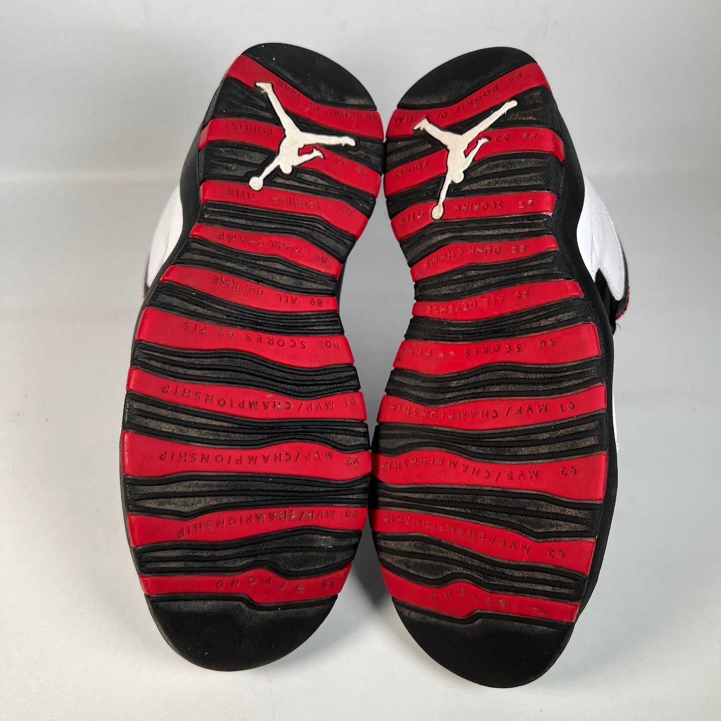 Jordan 10 Chicago Bulls (2012) Size 10 USED s22984