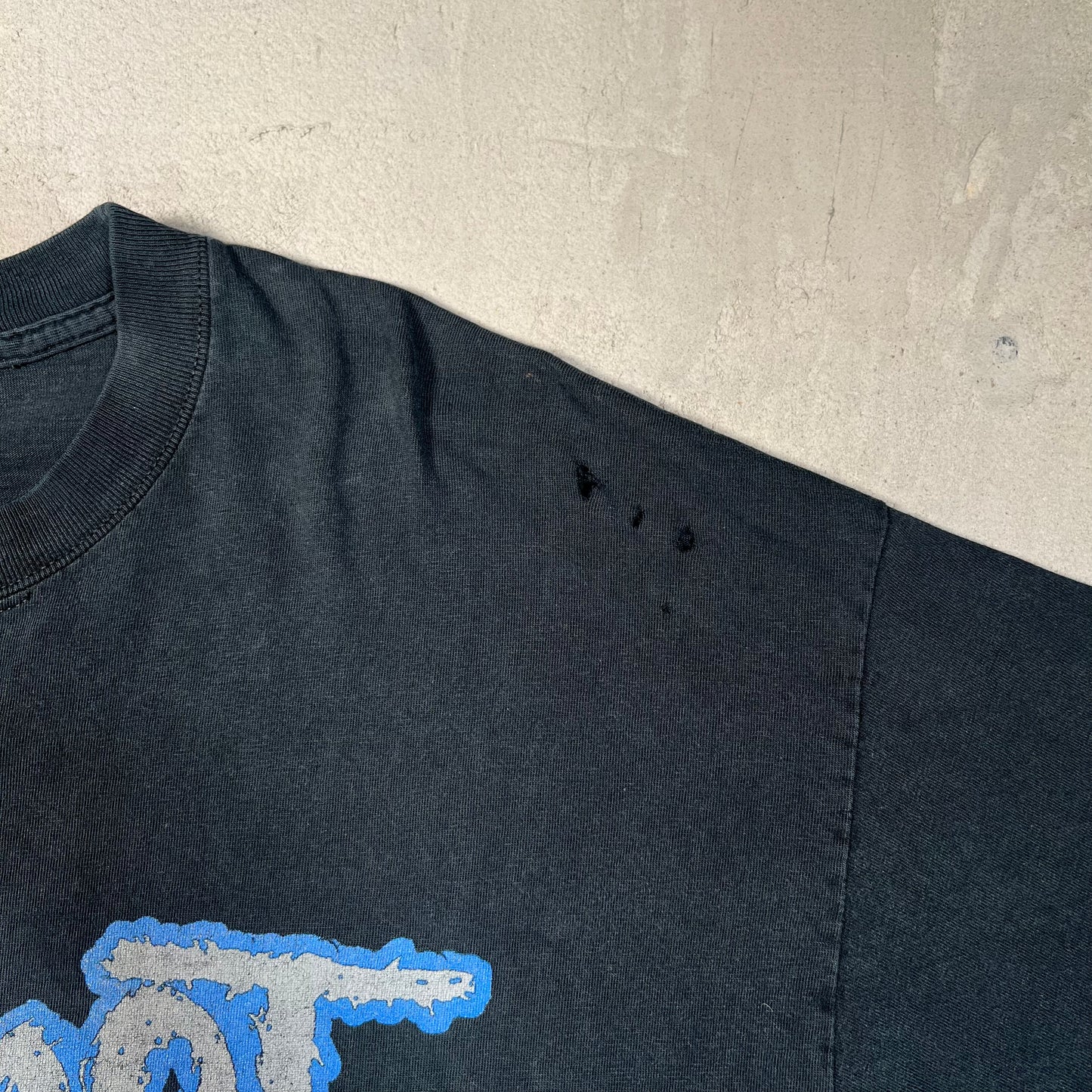 2001 Slipknot Black "Tattered and Torn" Tee Size XXL USED v19657