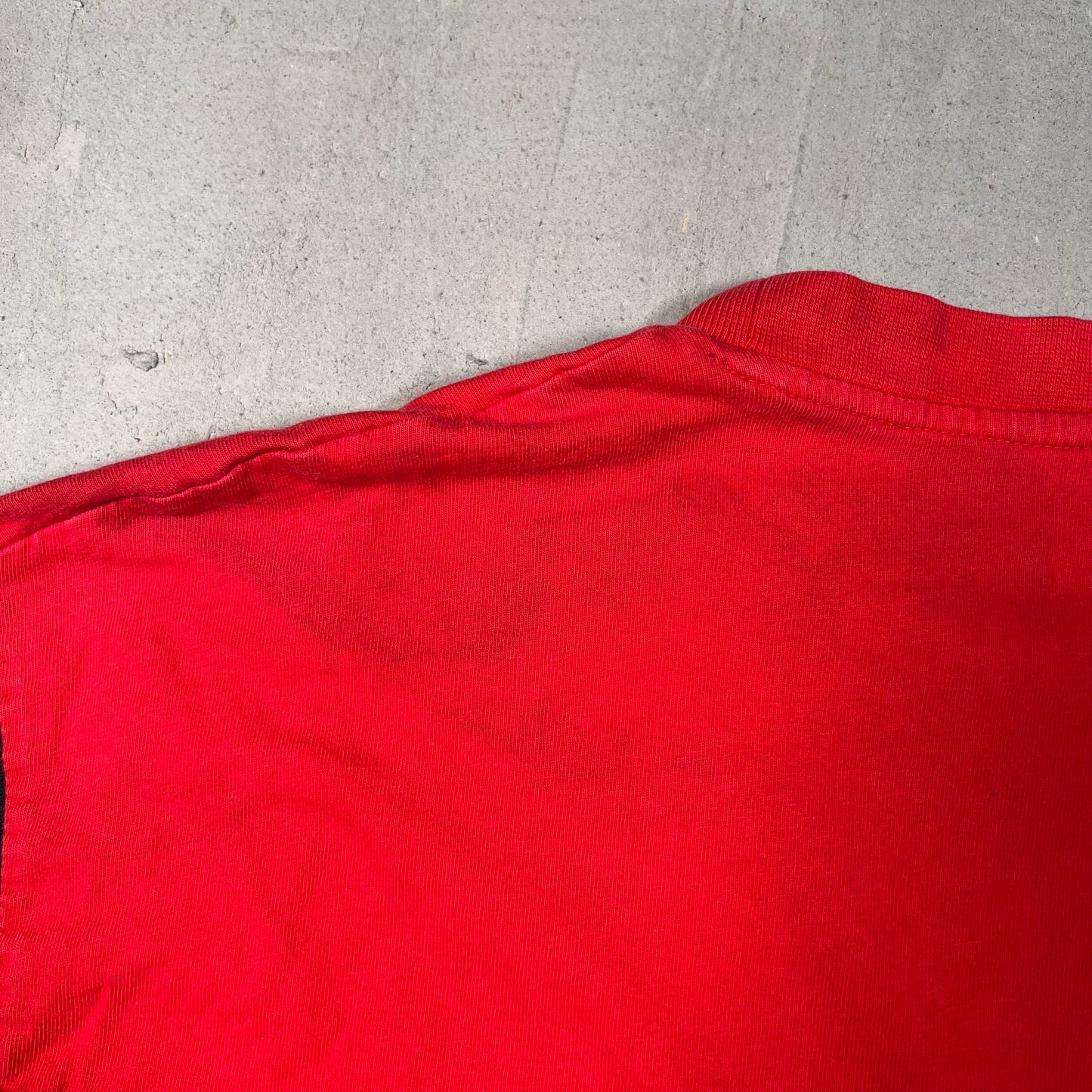 2009 New Jersey Devils Red Tee (Cropped) Size Large USED v19652
