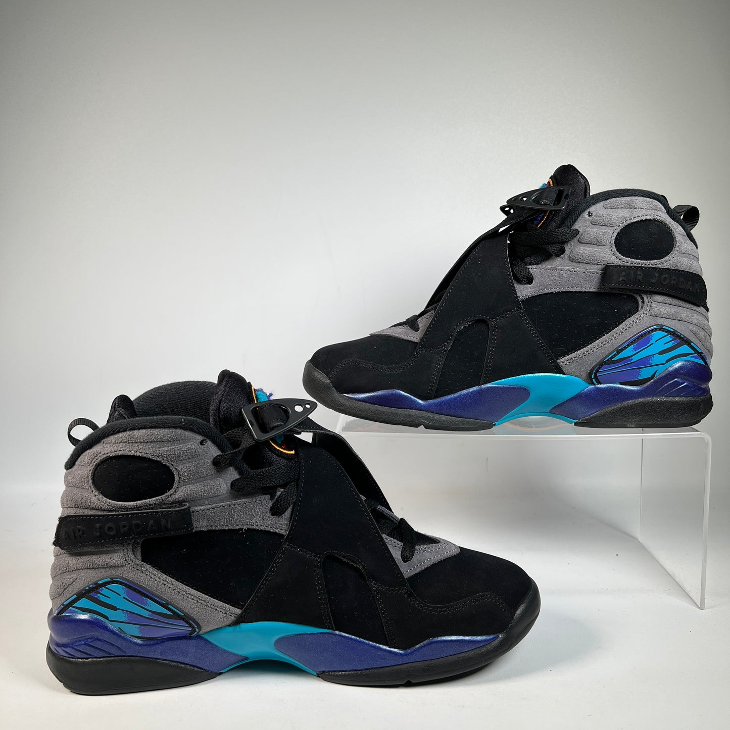 Jordan 8 Aqua (2025) Size 9 USED s23194