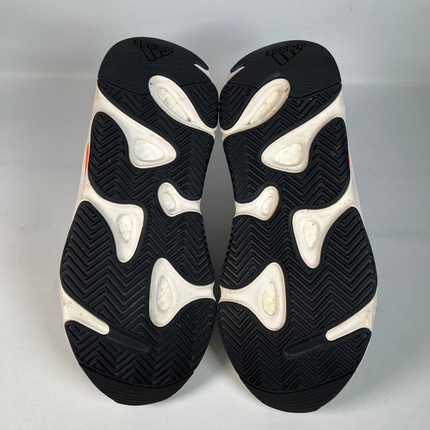 Yeezy 700 Wave Runner (2017) Size 9 USED s23162