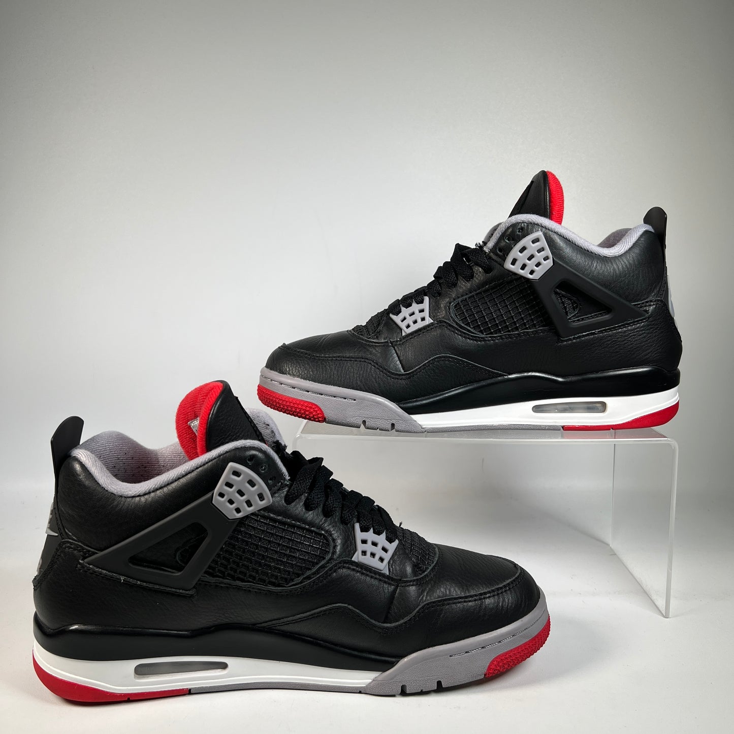 Jordan 4 Bred Reimagined (2024) Size 10.5 USED s23081