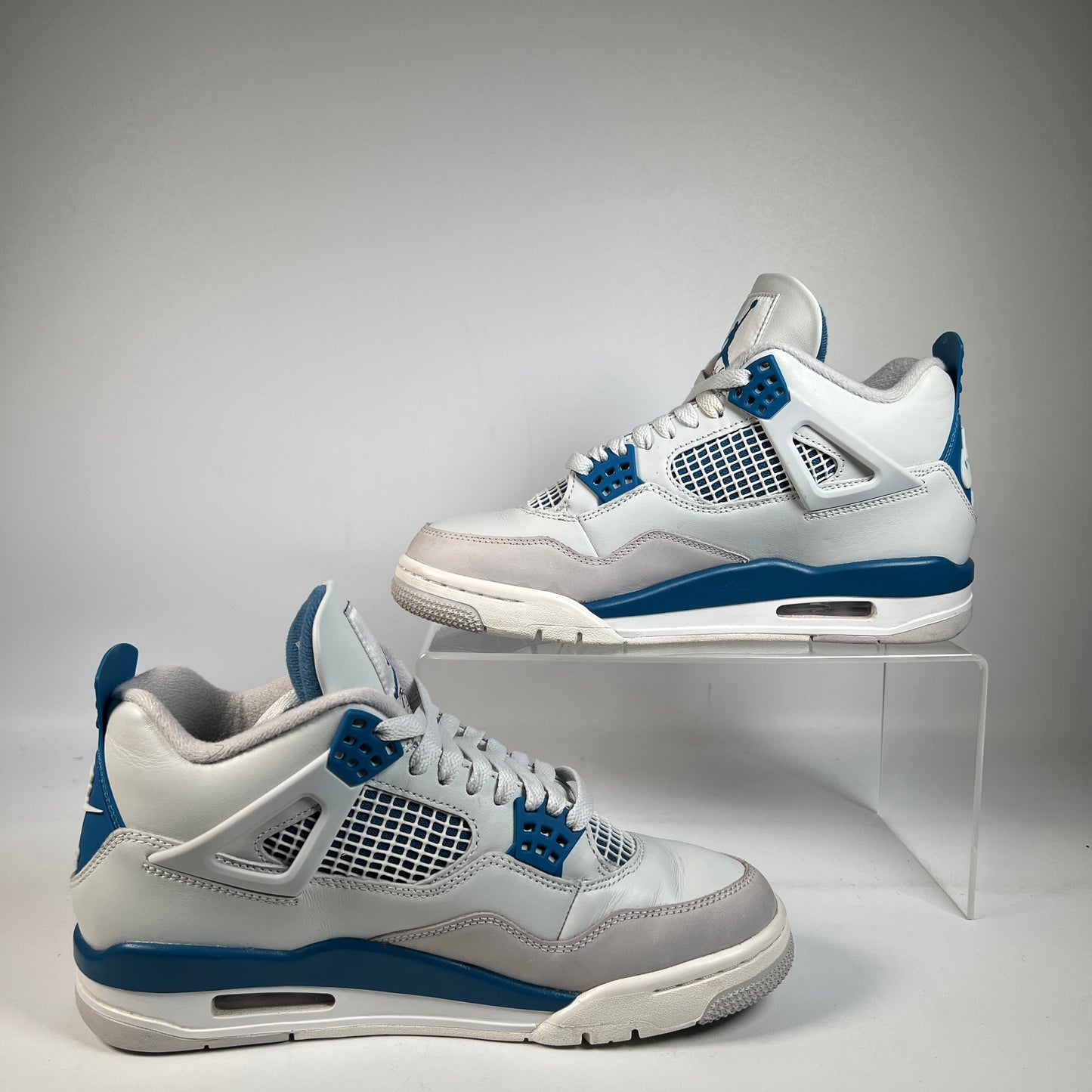 Jordan 4 Military Blue (2024) Size 7.5 USED s23084