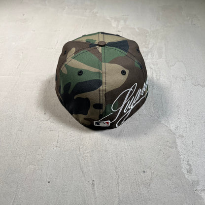 Supreme New York Yankees New Era Woodland Camo Fitted Hat Size 7 3/8 USED x177689
