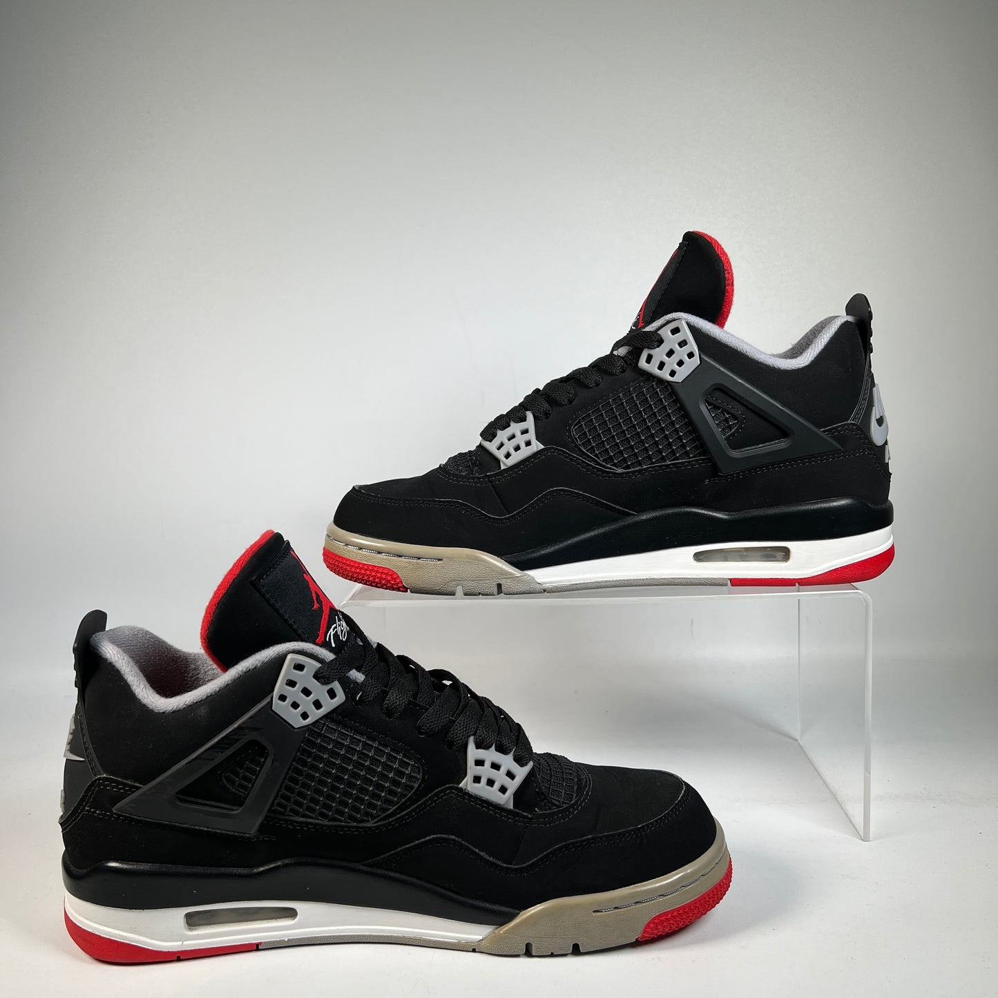 Jordan 4 Bred (2019) Size 8.5 USED s23165